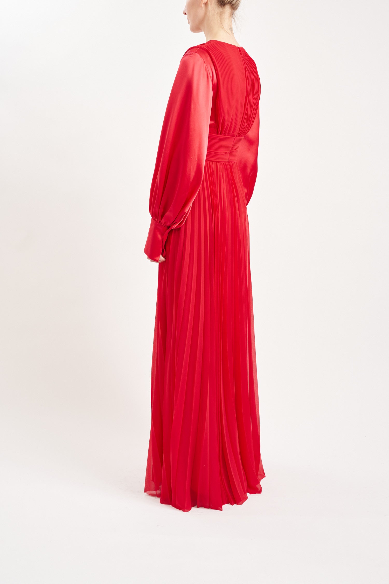 KARA SUSTAINABLY SOURCED PLEATED CHIFFON ROUGE GOWN