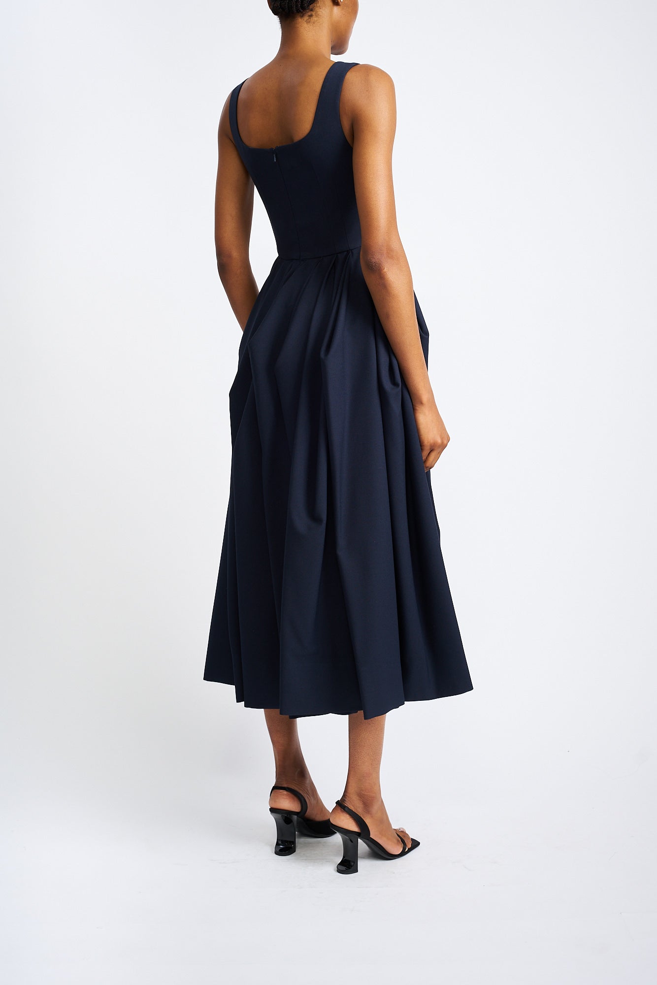 DARCY NAVY SUSTAINABLY SOURCED CREPE CADY DRESS - E.STOTT