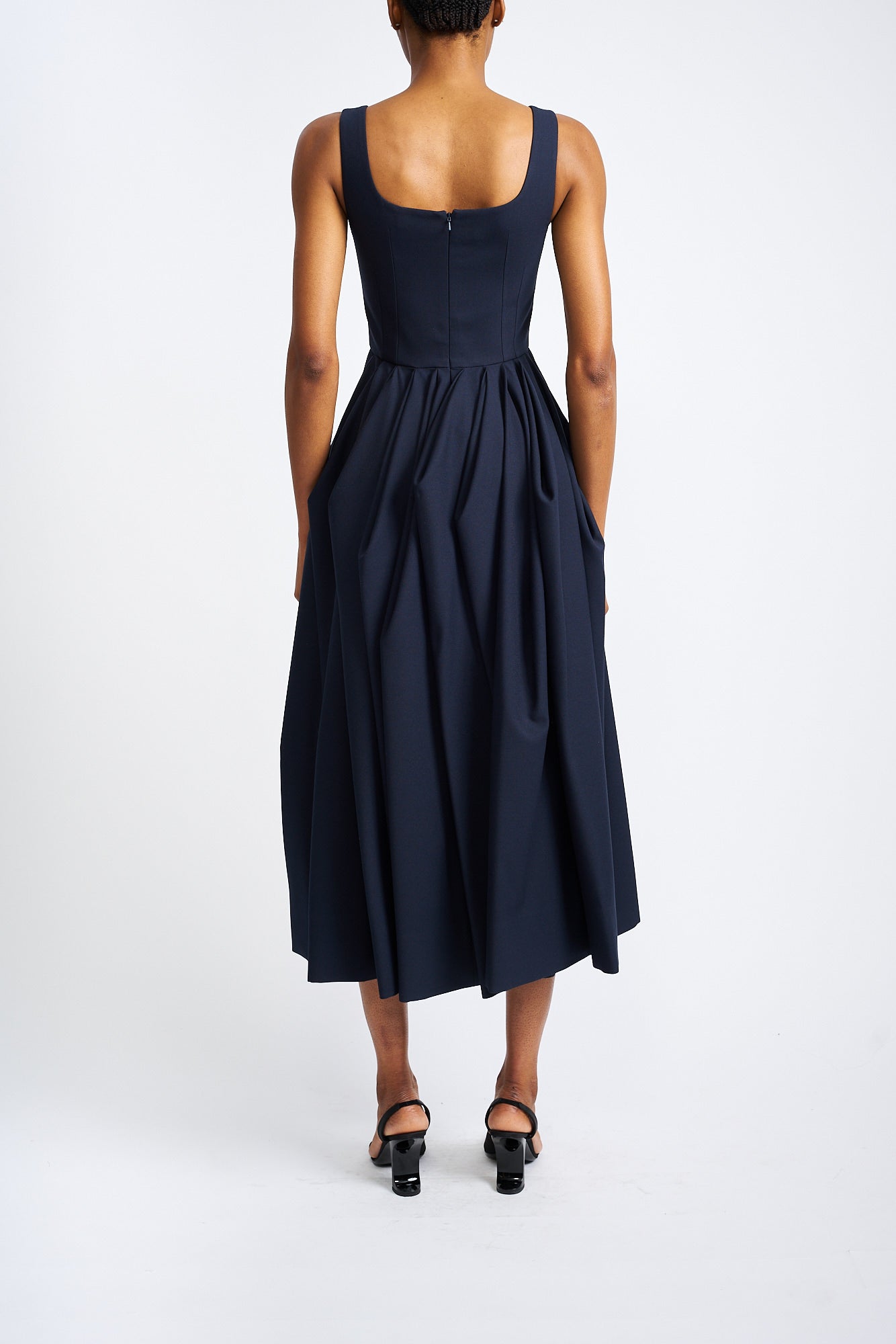 DARCY NAVY SUSTAINABLY SOURCED CREPE CADY DRESS - E.STOTT