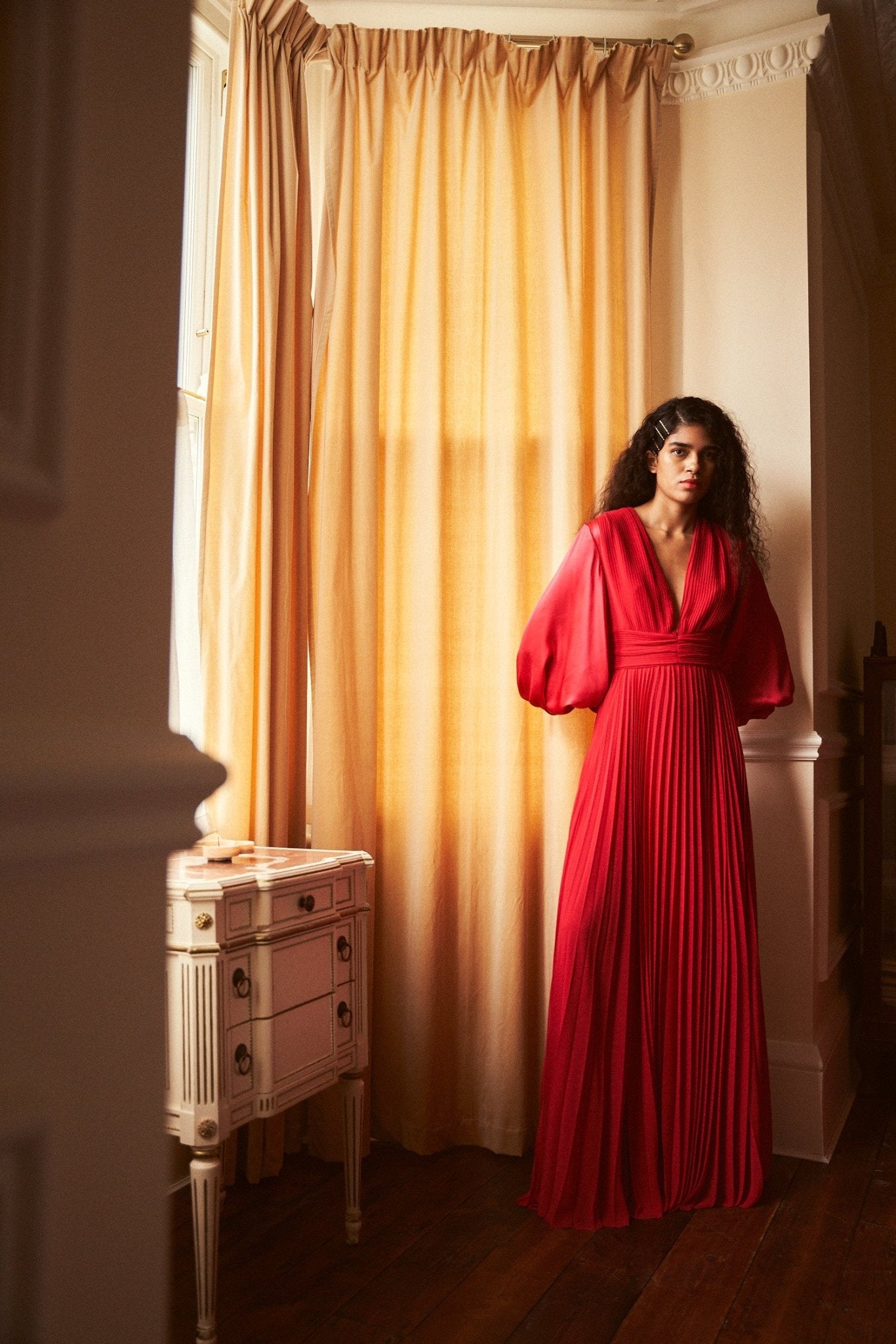 KARA SUSTAINABLY SOURCED PLEATED CHIFFON ROUGE GOWN - E.STOTT